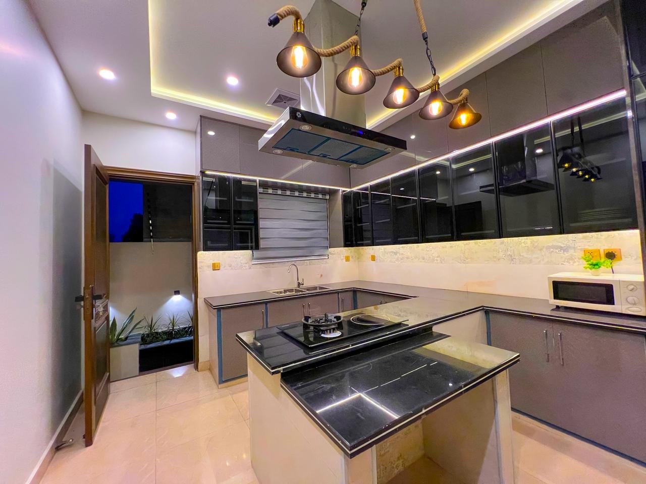 Kitchen island