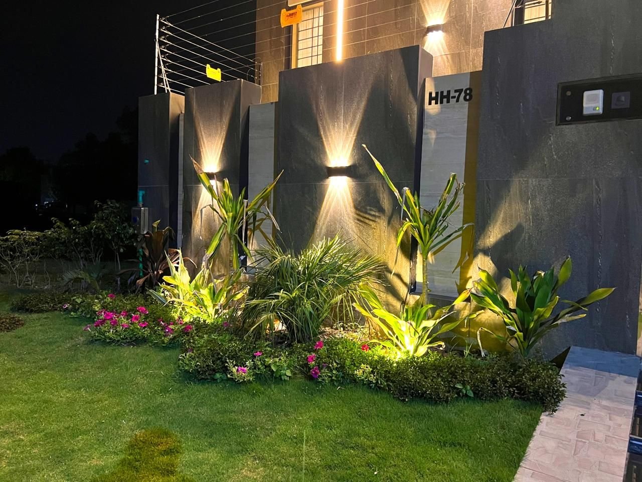 HH-78 front garden at night